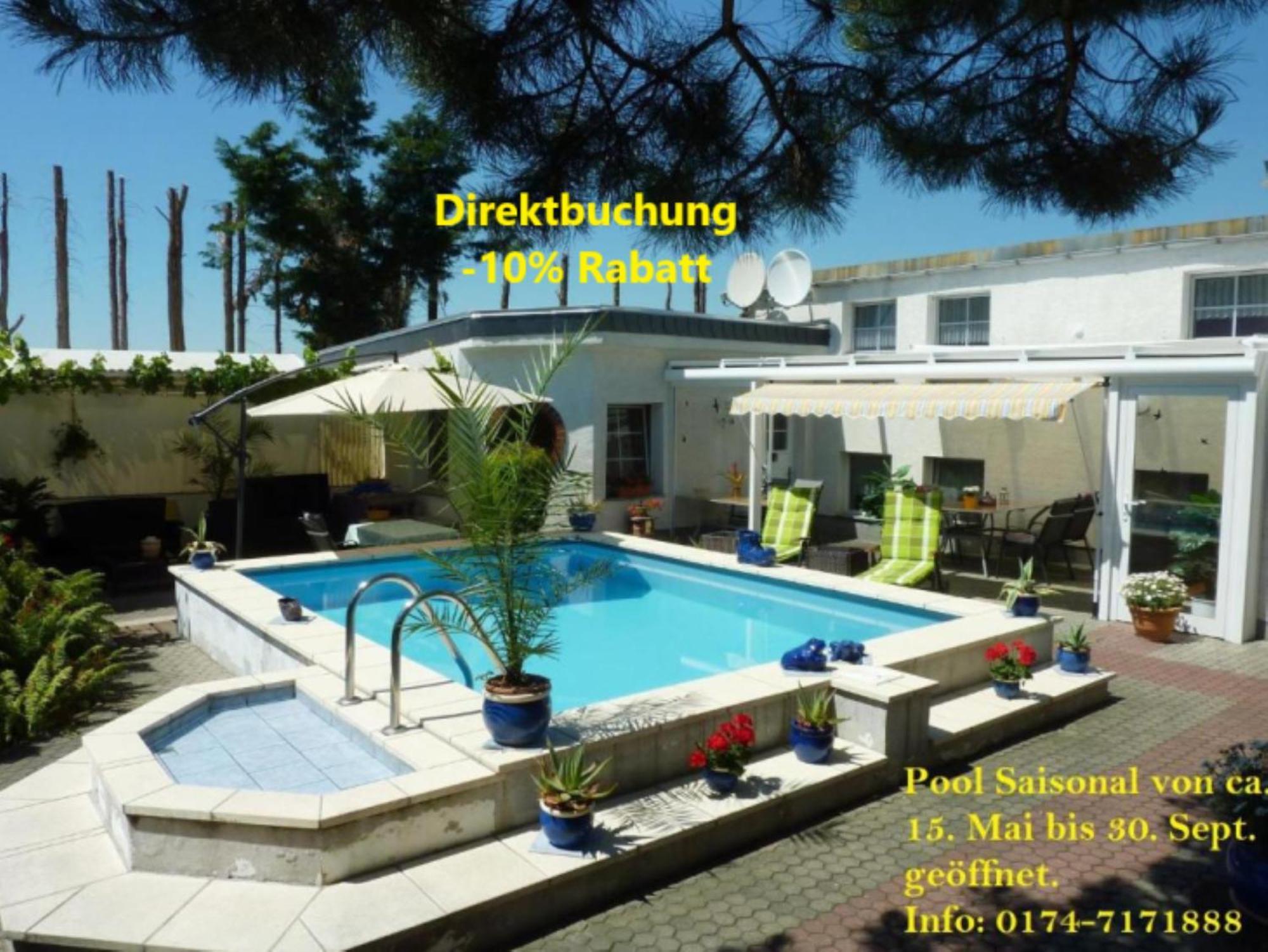 Pension Muench "Am Anger" Neuseusslitz Exterior foto