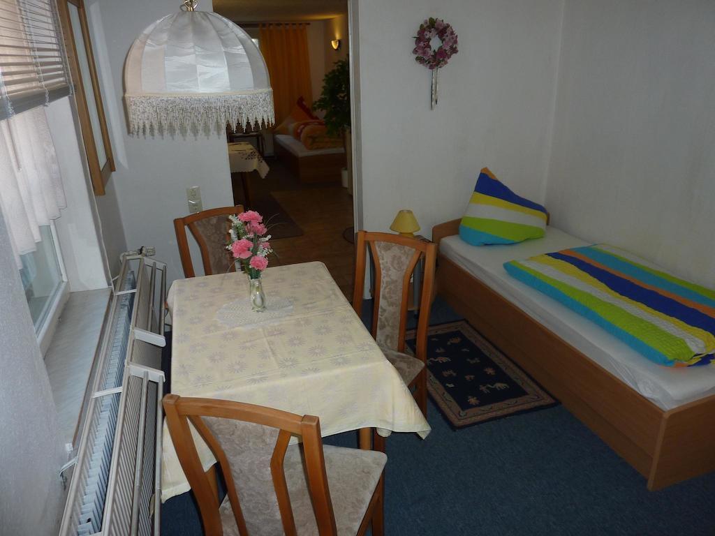 Pension Muench "Am Anger" Neuseusslitz Cameră foto