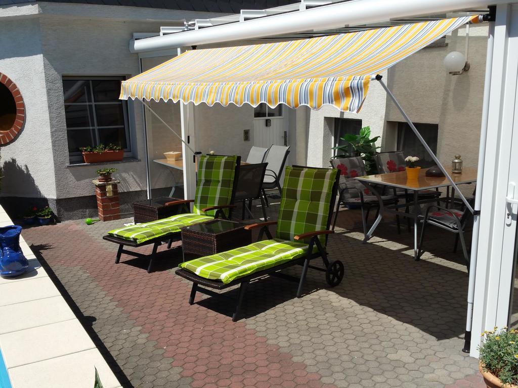 Pension Muench "Am Anger" Neuseusslitz Exterior foto